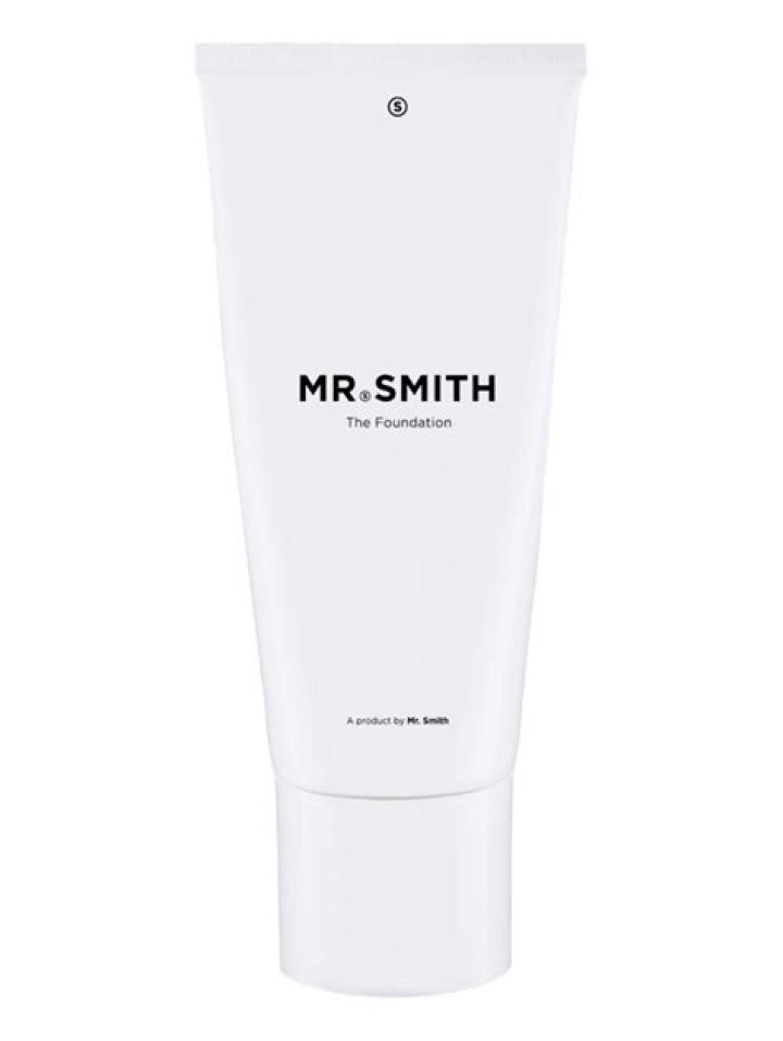 Mr. Smith's The Foundation Cream Is My Curl-Defining Hero